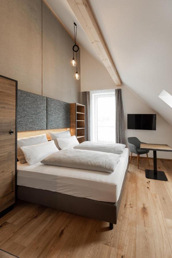 Gh1 Aparthotel Am Glockenplatz Эинген Экстерьер фото