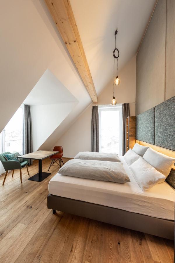 Gh1 Aparthotel Am Glockenplatz Эинген Экстерьер фото