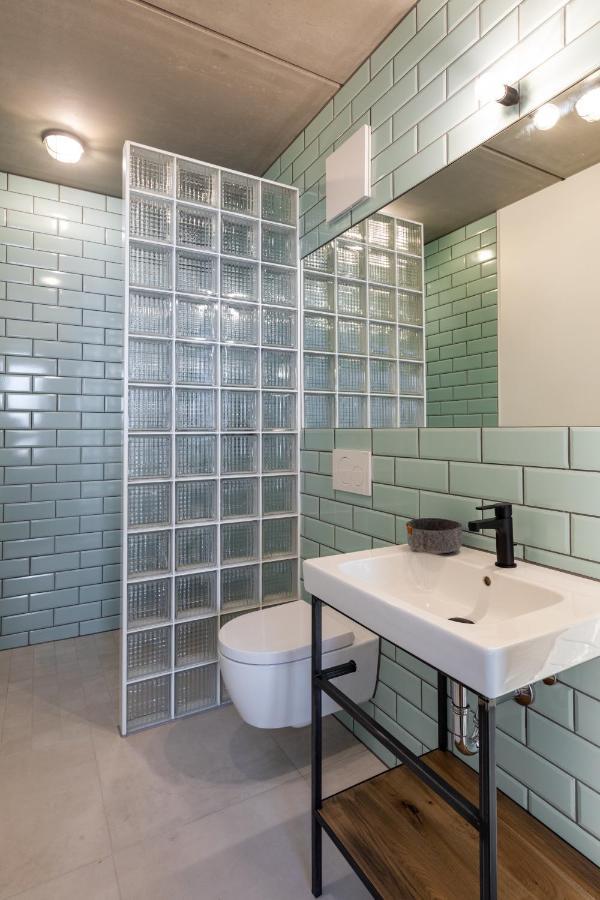 Gh1 Aparthotel Am Glockenplatz Эинген Экстерьер фото